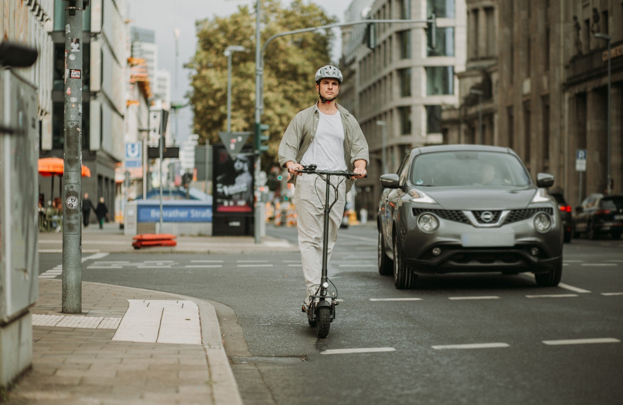 Von der Steckdose bis zur letzten Meile – wie alltagstauglich sind E-Scooter wirklich?