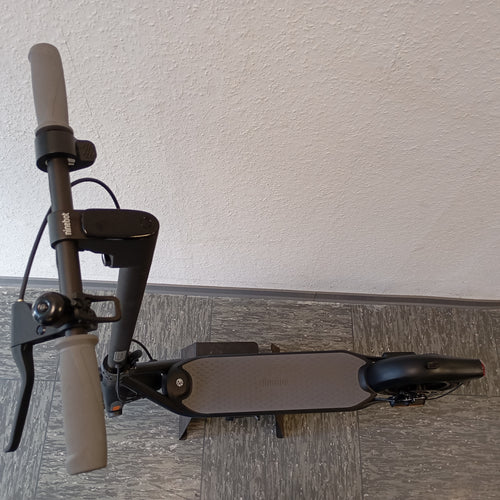 Segway Ninebot Gebrauchte E-Scooter F20D - [Gut]