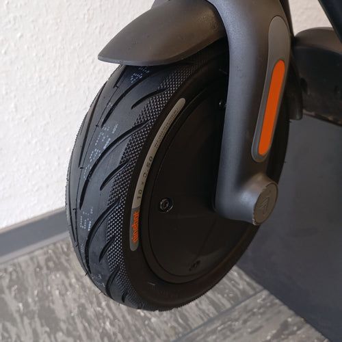 Segway Ninebot Gebrauchte E-Scooter F20D - [Gut]