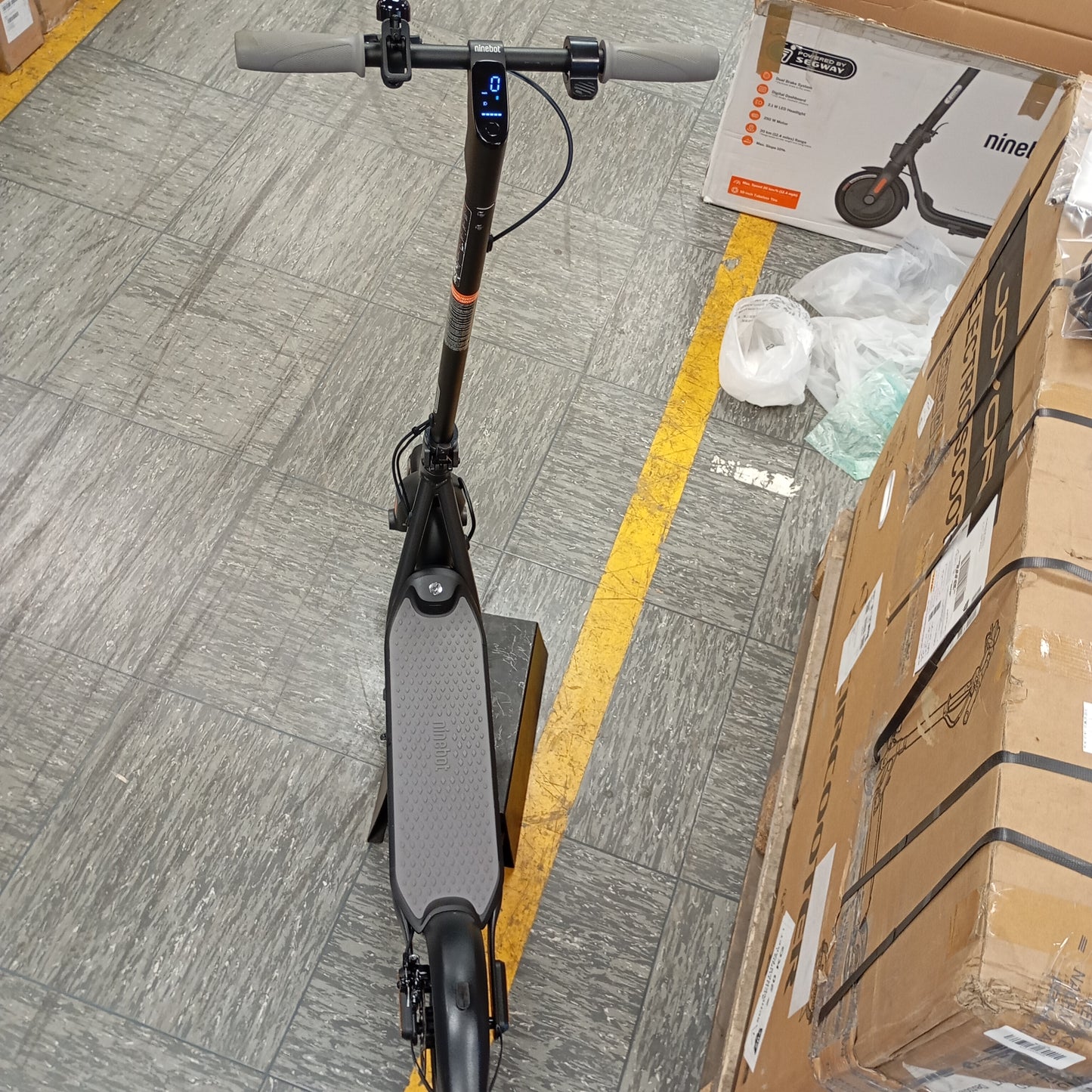 Segway Ninebot Gebrauchte E-Scooter F20D - [Gepflegt]